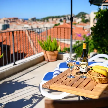 Sunset Over The Dubrovnik's Old Town * 杜布罗夫尼克
