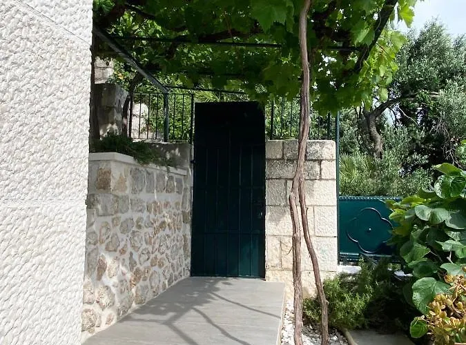 Sunset Over The Dubrovnik's Old Town Appartement *