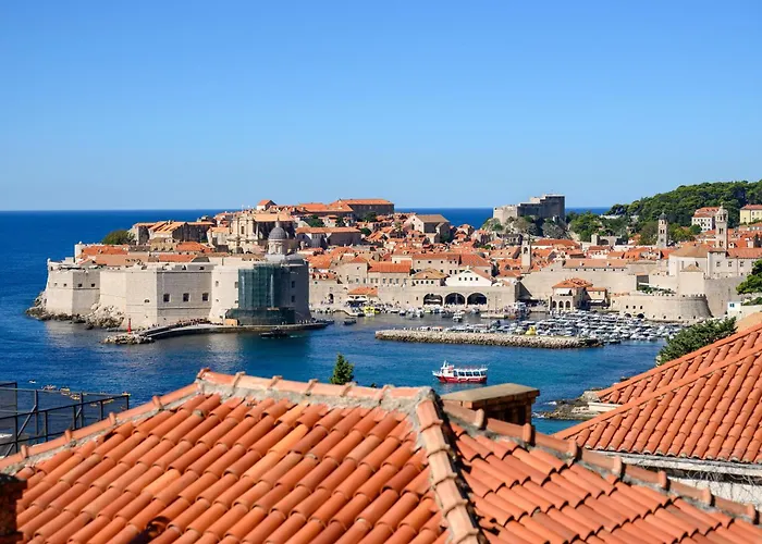 Sunset Over The Dubrovnik's Old Town Apartament Dubrownik