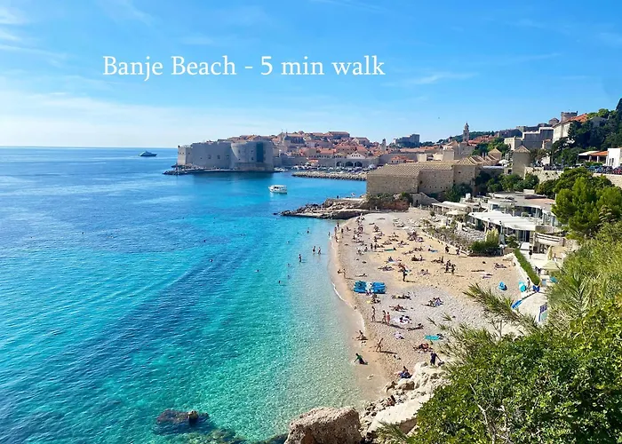 Sunset Over The Dubrovnik's Old Town دوبروفينك