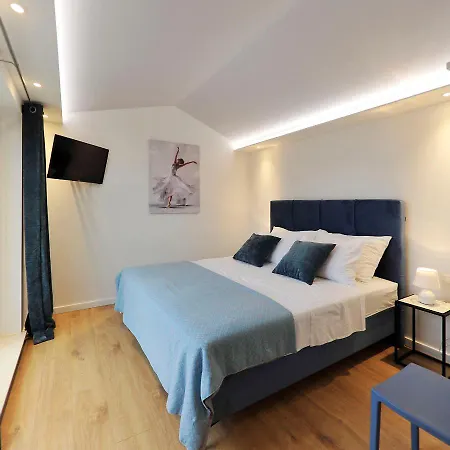 Sunset Over The Dubrovnik's Old Town Daire